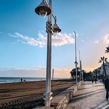 Alma Malaguena: 1era Linea Playa